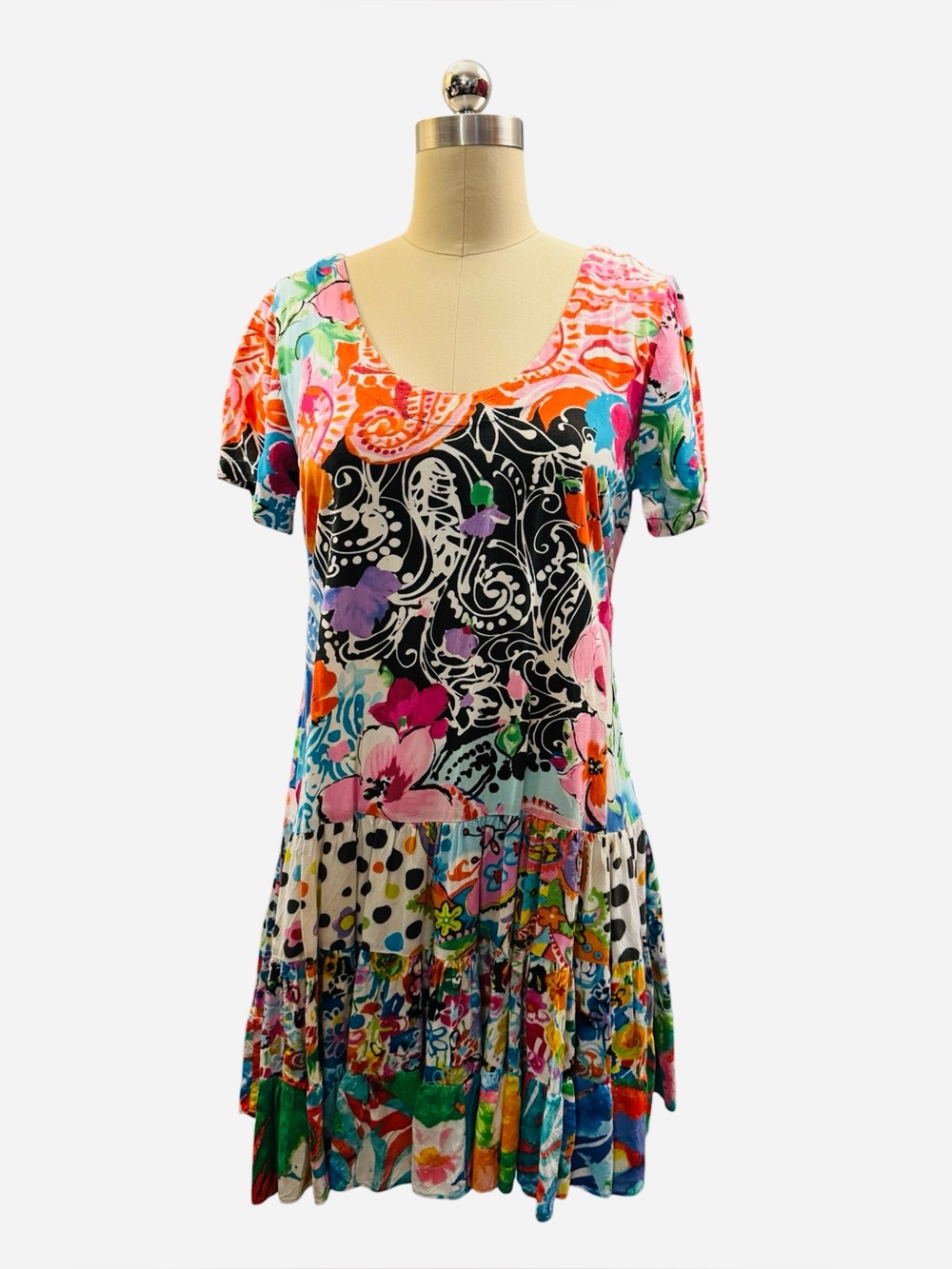 Jam’s World Hattie Dress XS 100% Rayon Hawaiian Art Print Tiered Ruffle Mini